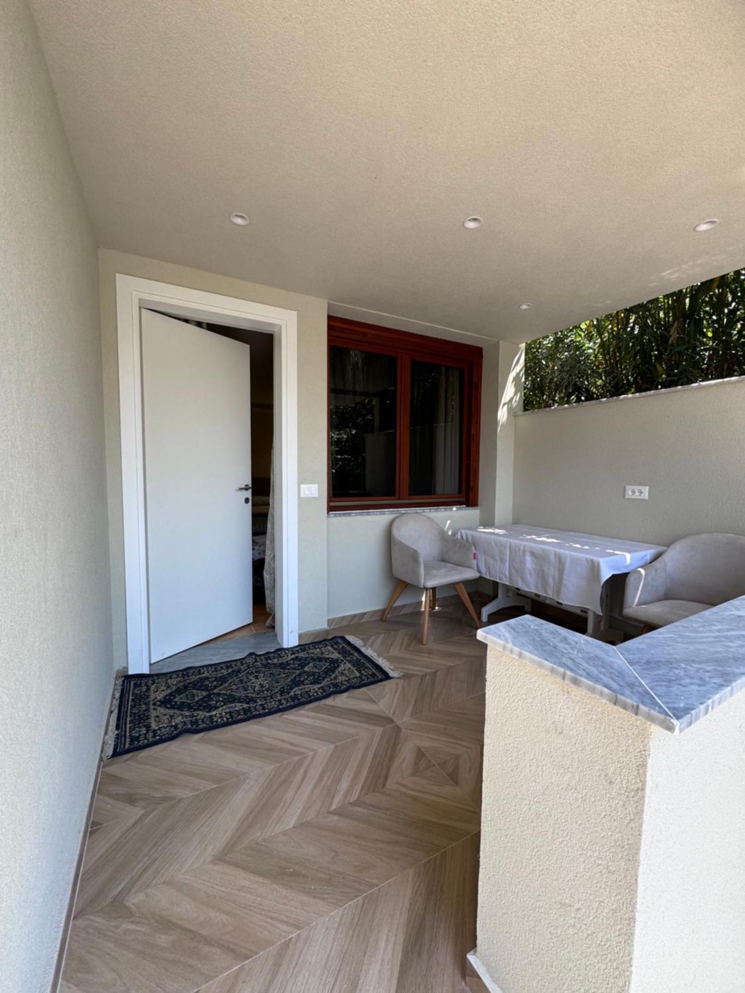 Vila Cano Otel Dıraç Dış mekan fotoğraf